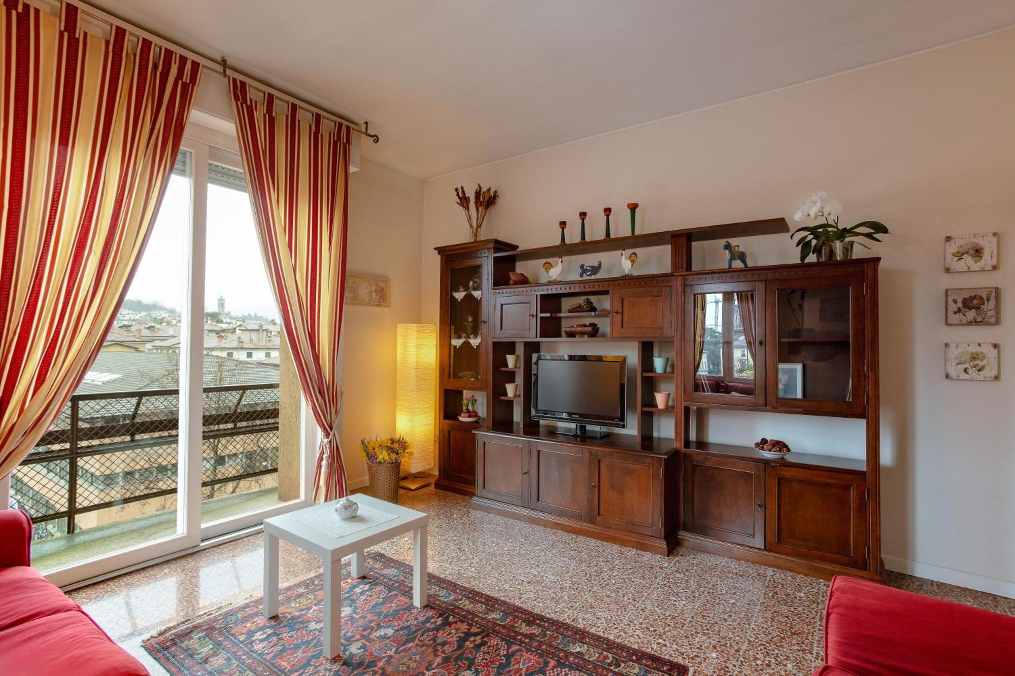 La Castellana Apartment Bergamo Luaran gambar