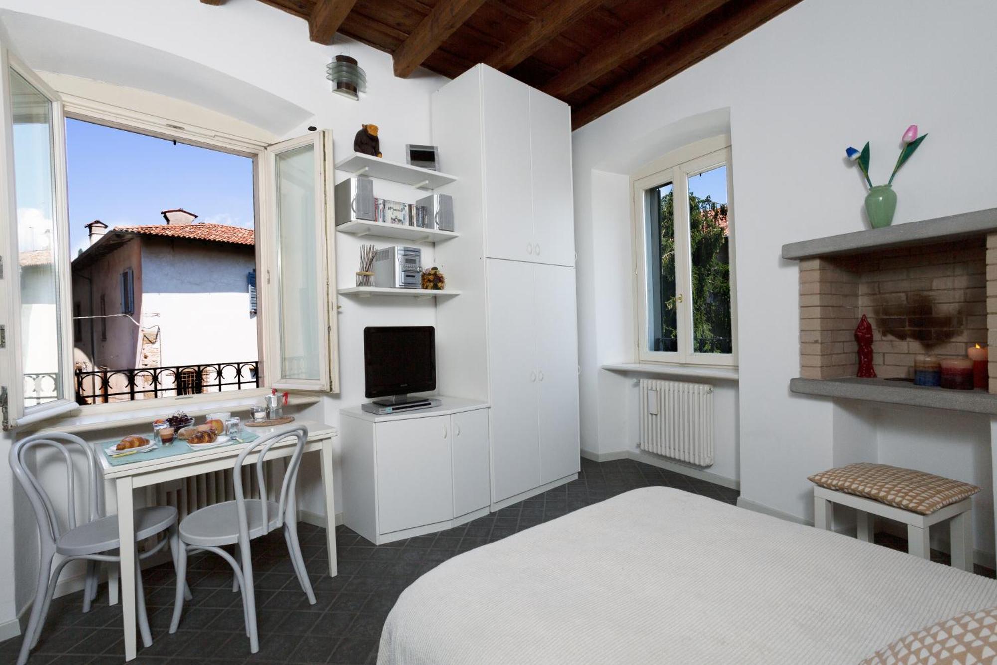 La Castellana Apartment Bergamo Luaran gambar