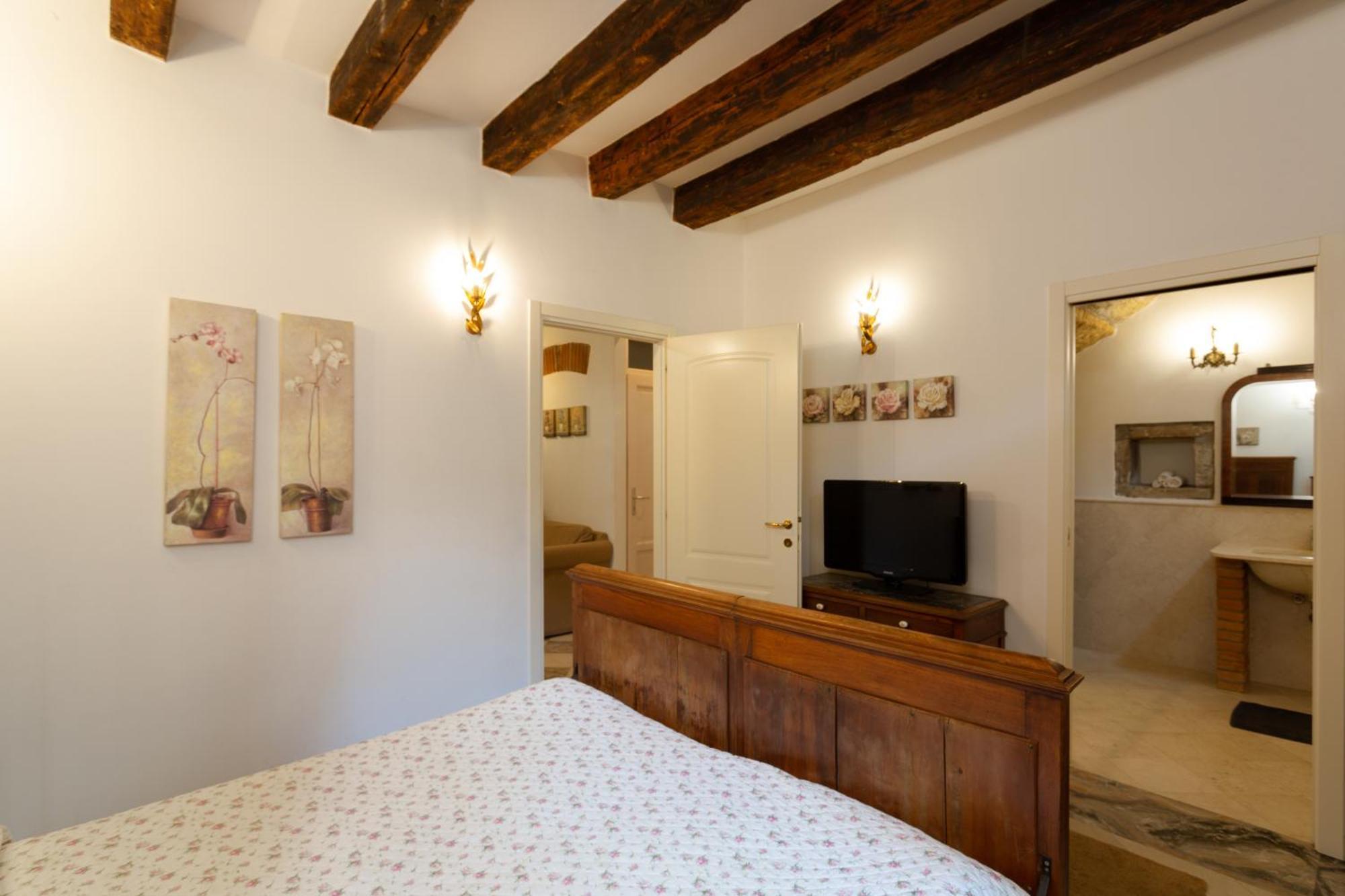 La Castellana Apartment Bergamo Luaran gambar