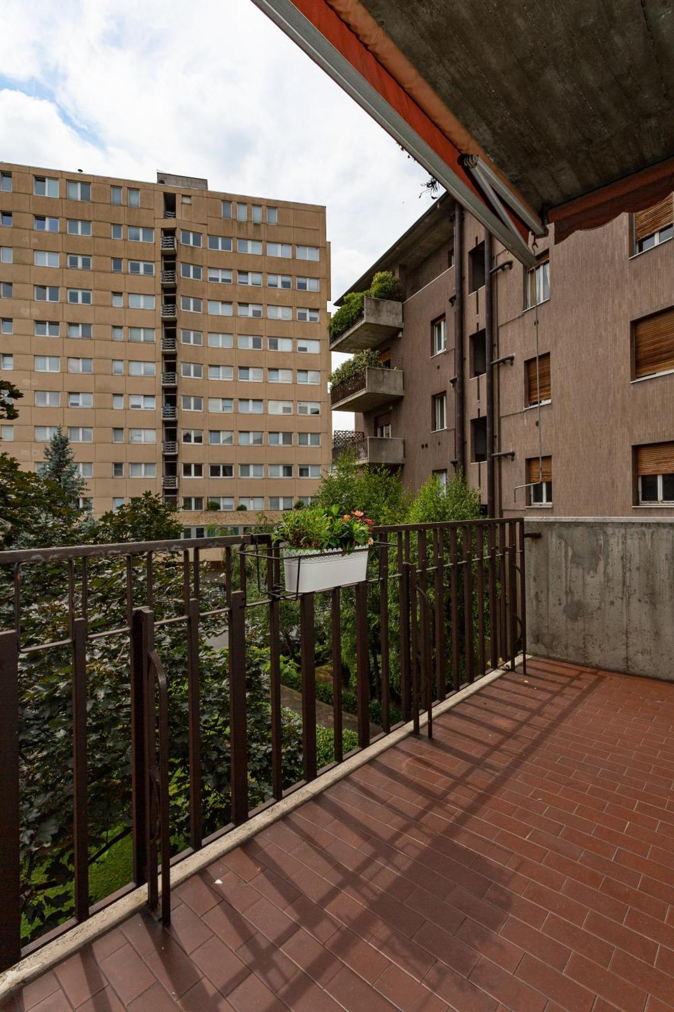 La Castellana Apartment Bergamo Luaran gambar