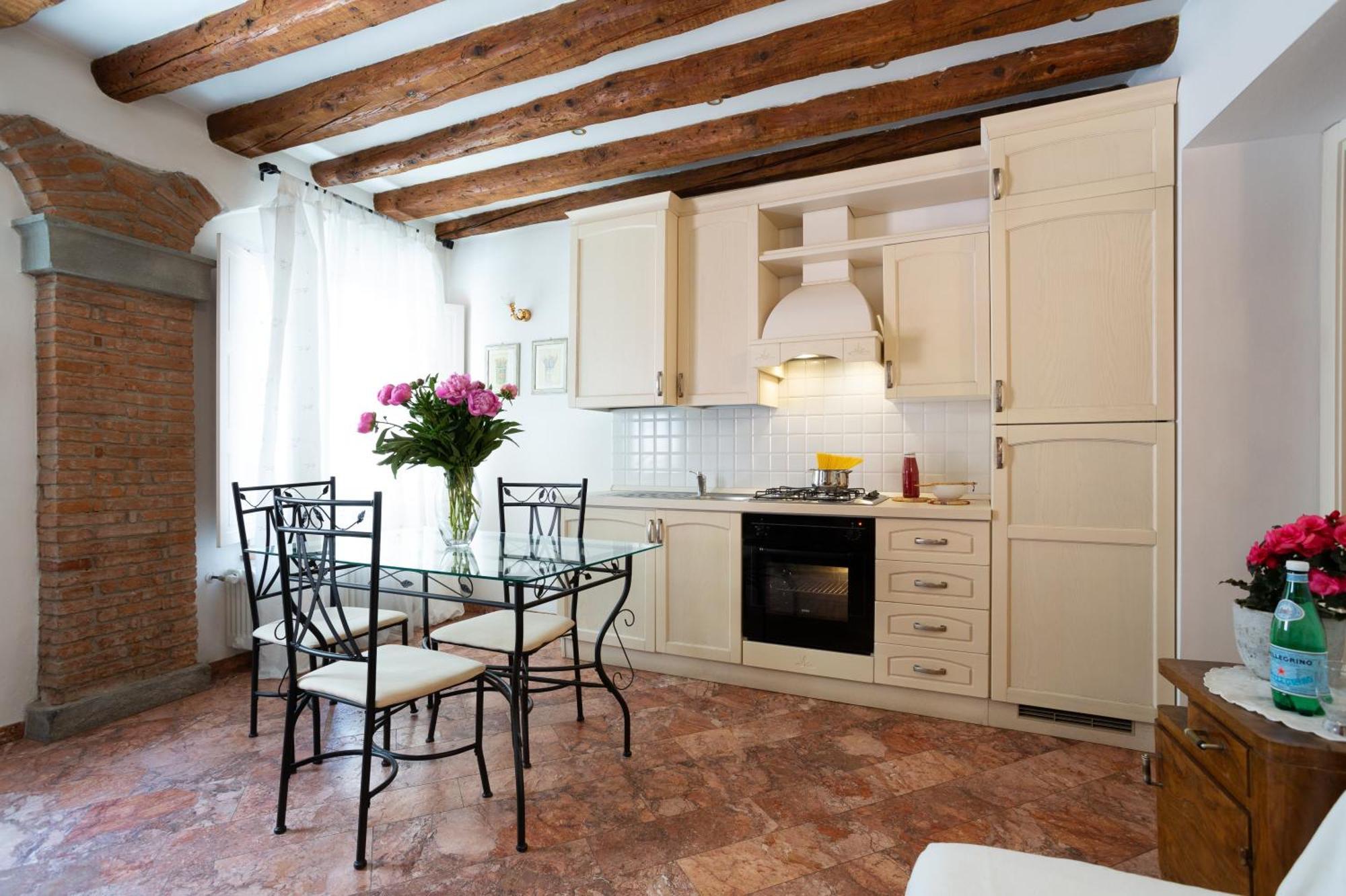 La Castellana Apartment Bergamo Luaran gambar